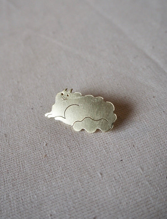 Curly Cat Pin