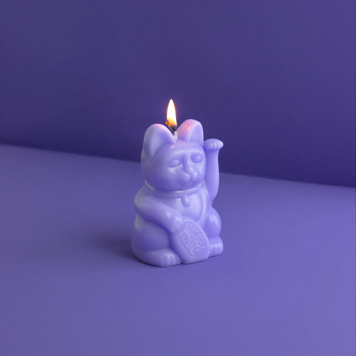 Lucky Cat Candle - Lilac